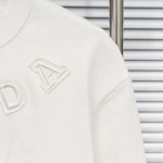 2025年10月12日秋冬入荷新作PRADAスウェット高品質 人気商品/HL工場