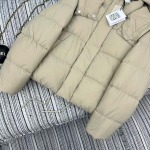 2025年10月13日入荷秋冬新作LOEWEダウンジャケットファッション/誕生日プレゼント/贈り物 can工場