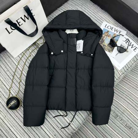 2025年10月13日入荷秋冬新作LOEWEダウンジャケット...