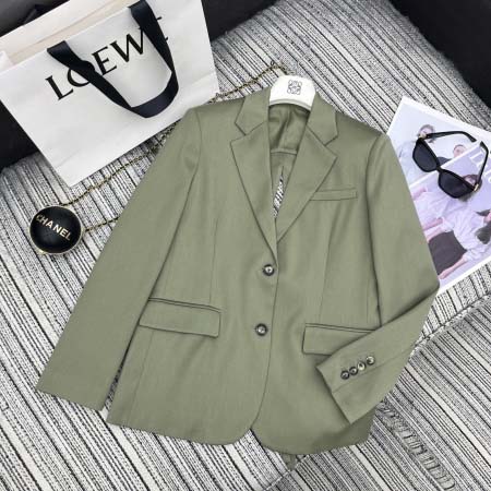 2025年10月13日入荷秋冬新作LOEWEファッション/誕...