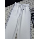 2025年10月13日入荷秋冬新作Miumiu セットファッション/誕生日プレゼント/贈り物 can工場