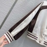 2025年10月13日入荷秋冬新作Pradaファッション/誕生日プレゼント/贈り物 can工場