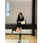 2025年10月13日入荷秋冬新作Prada ジャケットファッション/誕生日プレゼント/贈り物 can工場