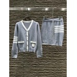 2025年10月13日入荷秋冬新作Thom Browne セットファッション/誕生日プレゼント/贈り物 can工場