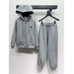 2025年10月13日入荷秋冬新作 miumiu  セットファッション/誕生日プレゼント/贈り物 can工場