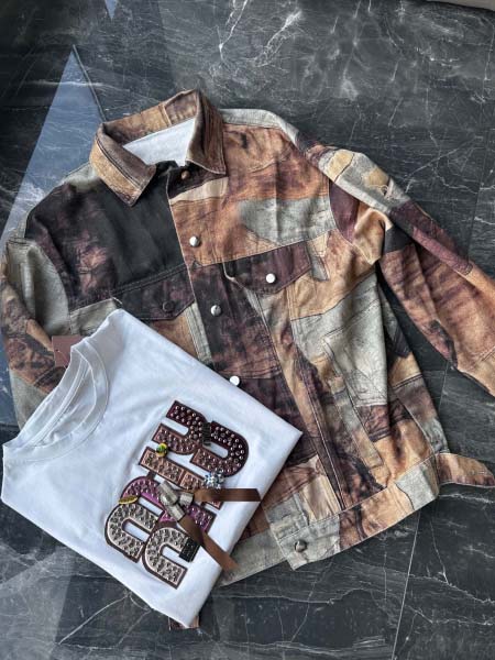 2025年10月13日入荷秋冬新作 miumiuジャケットフ...