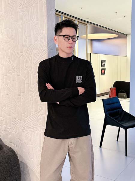 2025年10月14日入荷新作Louis Vuitton長袖...