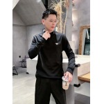 2025年10月14日入荷新作Prada長袖Tシャツ 高品質超厳選★入手困難/LD工場