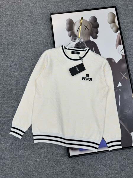 2025年10月15日入荷新作Fendiウール混紡 ニット/...