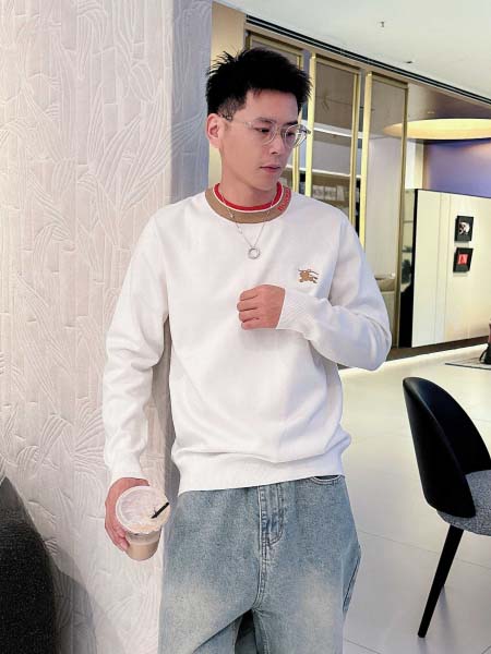 2025年10月15日入荷新作Burberryウール混紡 ニ...