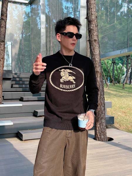 2025年10月15日入荷新作Burberryウール混紡 ニ...