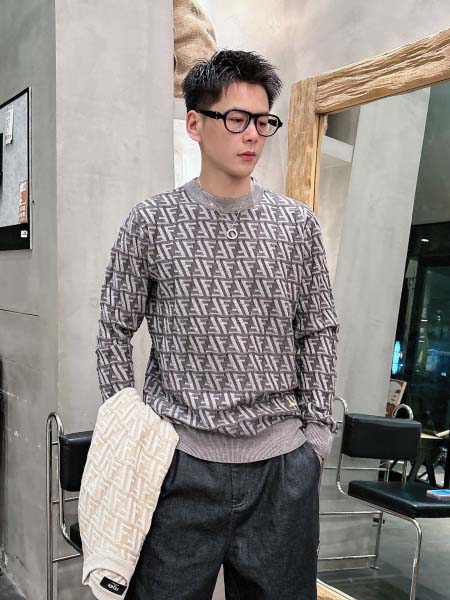 2025年10月15日入荷新作Fendiウール混紡 ニット/...