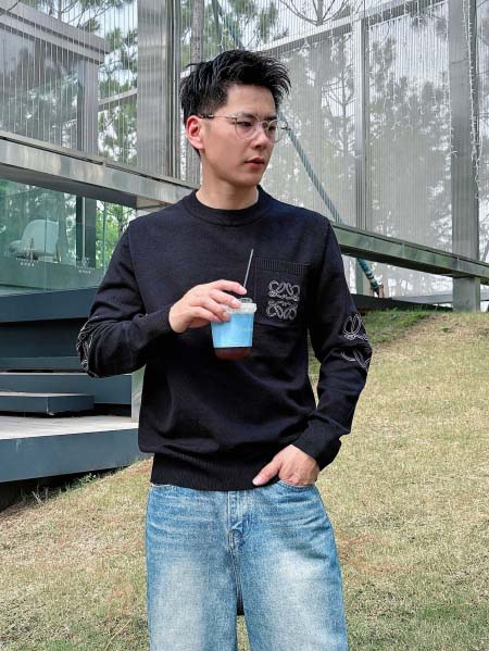 2025年10月15日入荷新作loeweウール混紡 ニット/...