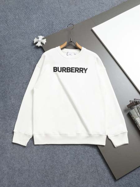 2025年10月17日秋冬入荷新作BURBERRYスウェット...