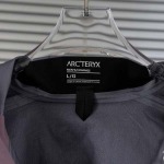 2025年10月20日秋冬入荷新作ARCTERYX ジャケット高品質 人気商品/HL工場