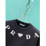 2025年10月21日入荷新作Pradaスウェット 秋冬高品質超厳選★入手困難/LD工場
