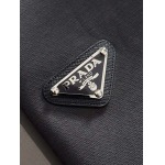 2025年10月21日入荷新作Pradaスウェット 秋冬高品質超厳選★入手困難/LD工場