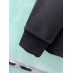 2025年10月21日入荷新作Prada長袖Tシャツ 秋冬高品質超厳選★入手困難/LD工場