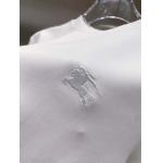 2025年10月21日入荷新作Burberry半袖Tシャツ 秋冬高品質超厳選★入手困難/LD工場