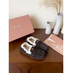 2025年10月22日入荷新作Miumiu女性用35-42靴人気商品★/誕生日プレゼント/高品質/SL工場