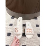 2025年10月22日入荷新作miumiu女性用35-41靴人気商品★/誕生日プレゼント/高品質/SL工場