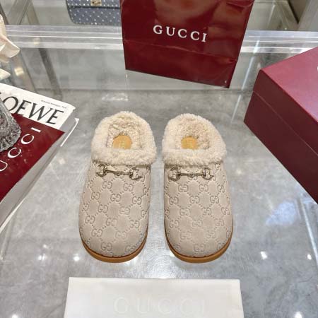 2025年10月22日入荷新作GUCCI女性用35-42靴人...