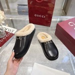 2025年10月22日入荷新作GUCCI女性用35-42靴人気商品★/誕生日プレゼント/高品質/SL工場