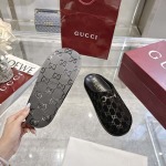 2025年10月22日入荷新作GUCCI女性用35-42靴人気商品★/誕生日プレゼント/高品質/SL工場