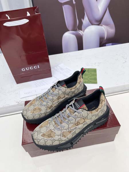 2025年10月22日入荷新作GUCCI男 靴人気商品★/誕...