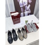 2025年10月22日入荷新作GUCCI男 靴人気商品★/誕生日プレゼント/高品質/SL工場