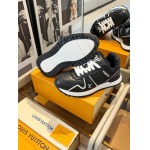 2025年10月22日入荷新作Louis Vuitton男女兼用35-46靴人気商品★/誕生日プレゼント/高品質/SL工場