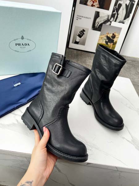 2025年10月22日入荷新作Prada女性用35-42靴人...
