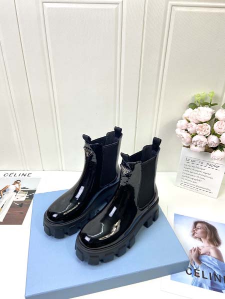2025年10月22日入荷新作Prada女性用35-41靴人...