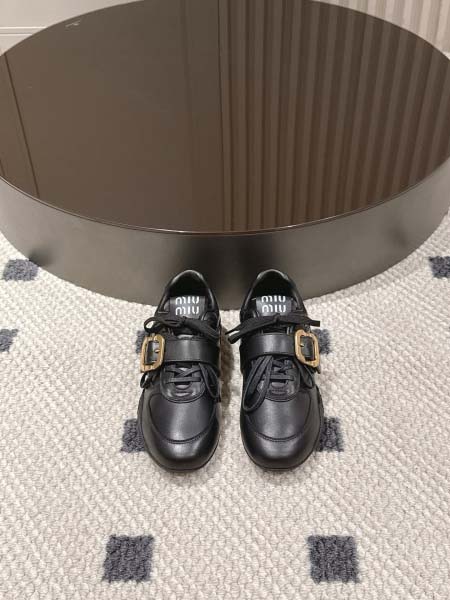 2025年10月22日入荷新作MiuMiu女性用35-41靴...