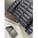 2025年10月22日秋冬入荷新作MONCLERダウンジャケット高品質 人気商品/DD工場