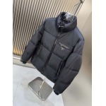 2025年10月22日秋冬入荷新作Pradaダウンジャケット高品質 人気商品/DD工場