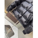 2025年10月22日秋冬入荷新作MONCLERダウンジャケット高品質 人気商品/DD工場