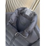 2025年10月22日秋冬入荷新作Prada ダウンジャケット高品質 人気商品/DD工場