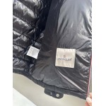 2025年10月22日秋冬入荷新作MONCLERダウンジャケット高品質 人気商品/DD工場