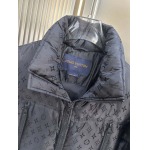 2025年10月22日秋冬入荷新作Louis Vuittonダウンジャケット高品質 人気商品/DD工場