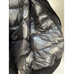 2025年10月22日秋冬入荷新作Pradaダウンジャケット高品質 人気商品/DD工場