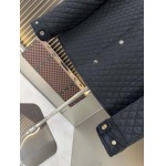 2025年10月23日秋冬入荷新作Burberry綿の服高品質 人気商品/DD工場