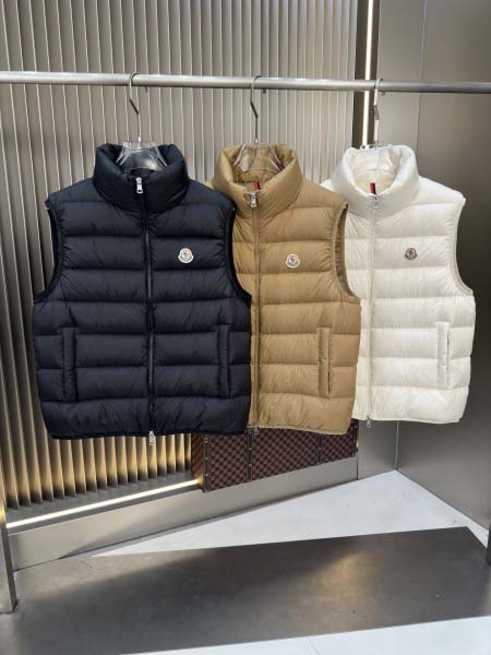 2025年10月23日秋冬入荷新作MONCLERダウンベスト...