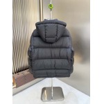 2025年10月23日秋冬入荷新作Gucciダウンジャケット高品質 人気商品/DD工場