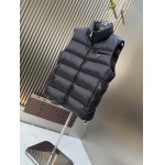 2025年10月23日秋冬入荷新作Pradaダウンジャケット高品質 人気商品/DD工場