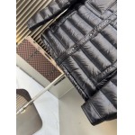 2025年10月23日秋冬入荷新作MONCLERダウンジャケット高品質 人気商品/DD工場