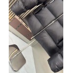 2025年10月23日秋冬入荷新作MONCLERダウンジャケット高品質 人気商品/DD工場