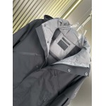 2025年10月23日秋冬入荷新作Pradaダウンジャケット高品質 人気商品/DD工場