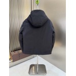 2025年10月23日秋冬入荷新作Pradaダウンジャケット高品質 人気商品/DD工場