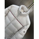 2025年10月23日秋冬入荷新作MONCLERダウンジャケット高品質 人気商品/DD工場